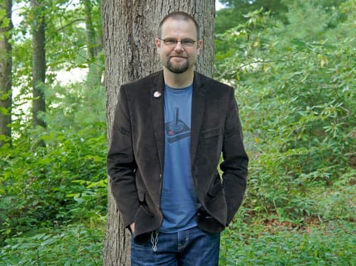 Alan  Gratz