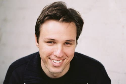 Markus Zusak photo