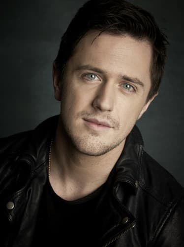 Pierce Brown photo