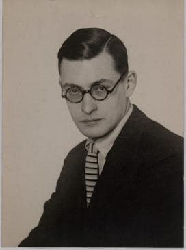 Raymond Queneau photo