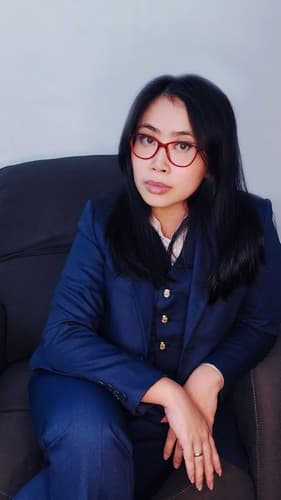 Rin Chupeco photo