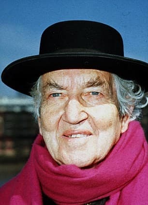 Robert Graves photo