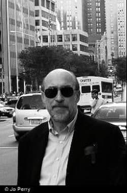 Thomas Perry photo