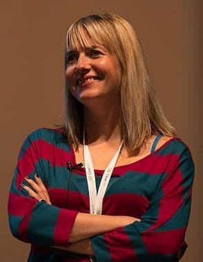 Lauren Beukes photo