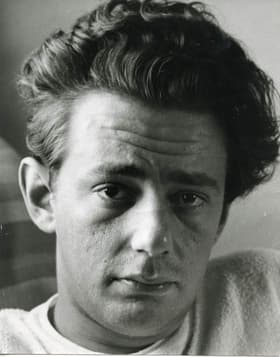 Mordecai Richler photo