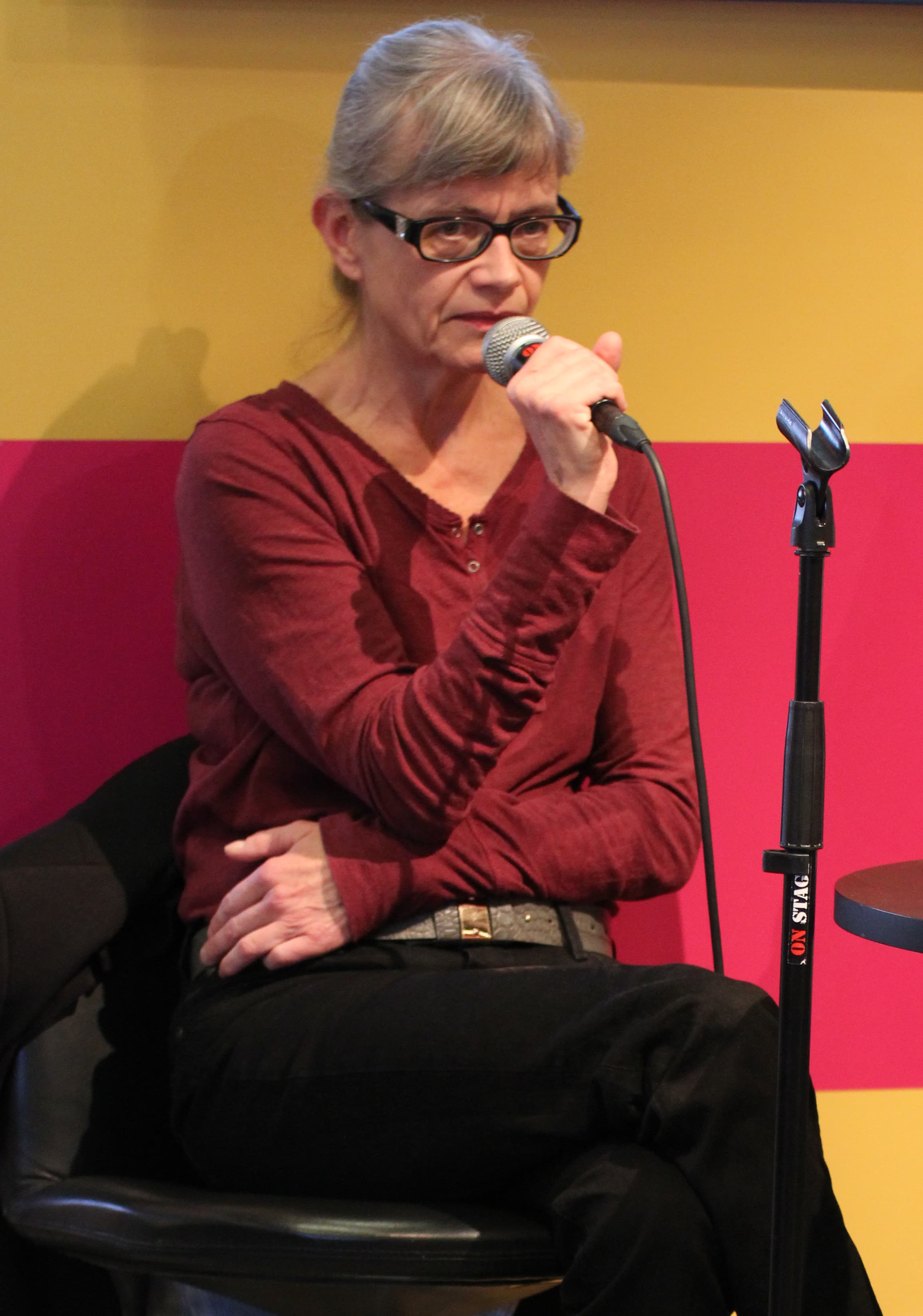Ninni Holmqvist photo