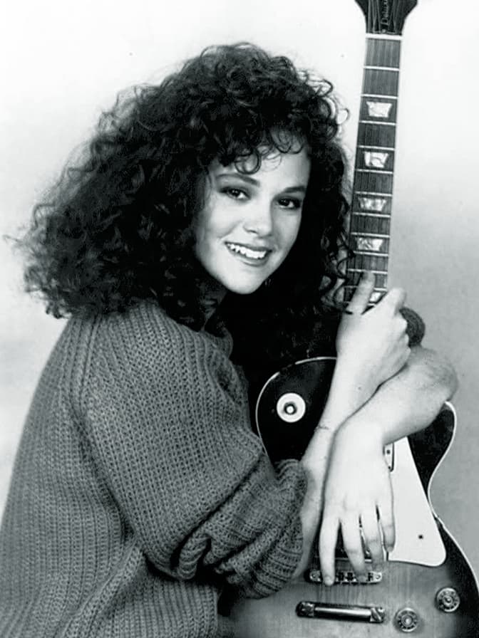 Rebecca Schaeffer photo
