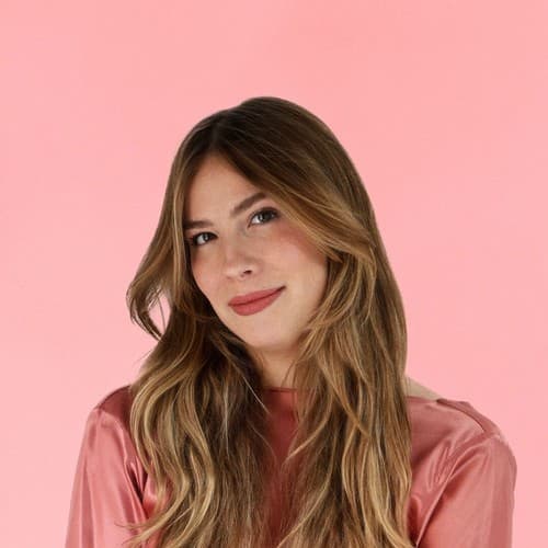 Emily Henry photo