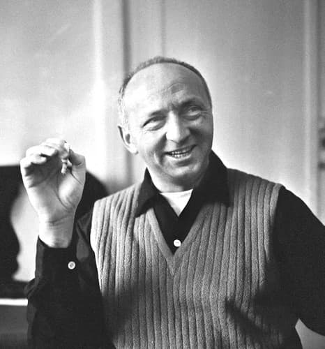 Harold Robbins photo